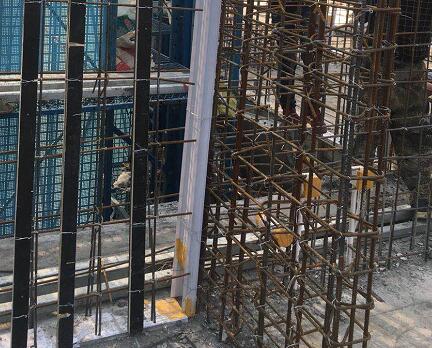 神农架竖向PVC拉缝板施工